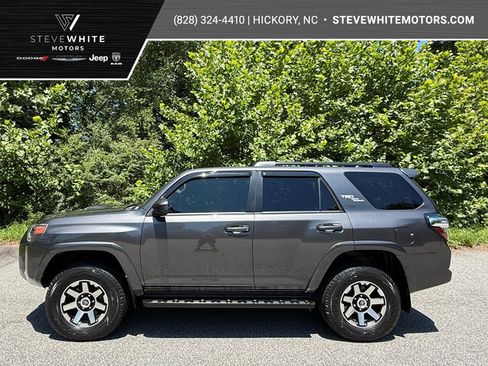 Used 2019 Toyota 4Runner TRD Off-Road AWD/4WD image 1