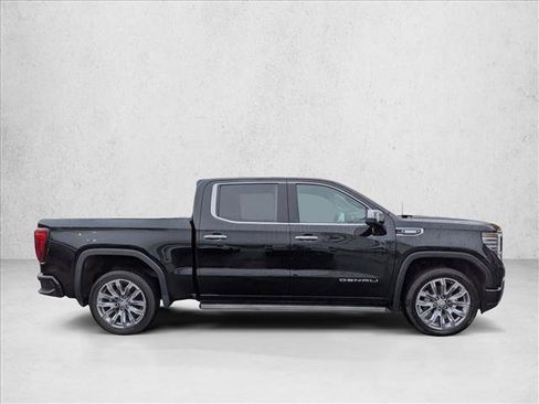 Used 2024 GMC Sierra 1500 Denali w/ Denali Reserve Package AWD/4WD image 4