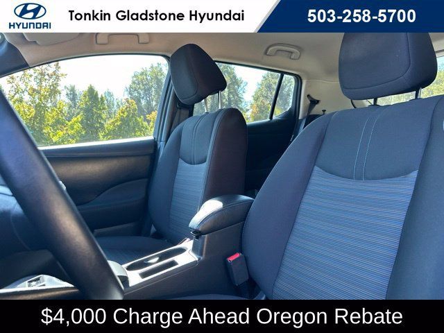 Used 2025 Nissan Leaf S FWD image 12