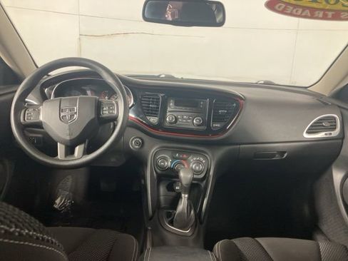 Used 2016 Dodge Dart SXT image 17