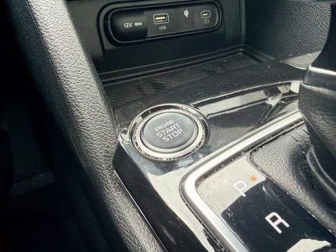 Certified 2023 Kia Sportage SX AWD/4WD image 10