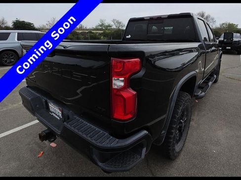 Used 2021 Chevrolet Silverado 2500 LTZ w/ LTZ Plus Package AWD/4WD image 5
