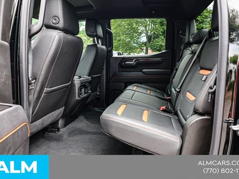 Used 2025 GMC Sierra 1500 AT4 AWD/4WD image 18