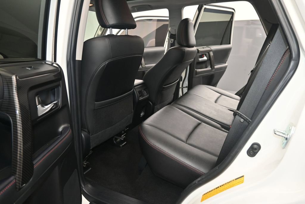 Used 2021 Toyota 4Runner Venture w/ Moonroof Package AWD/4WD image 12