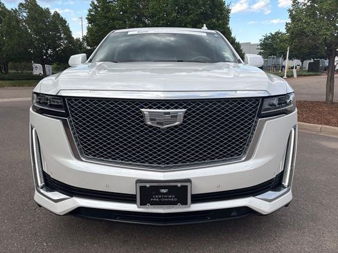 Certified 2023 Cadillac Escalade Premium Luxury Platinum w/ LPO, Radiant Package AWD/4WD image 10