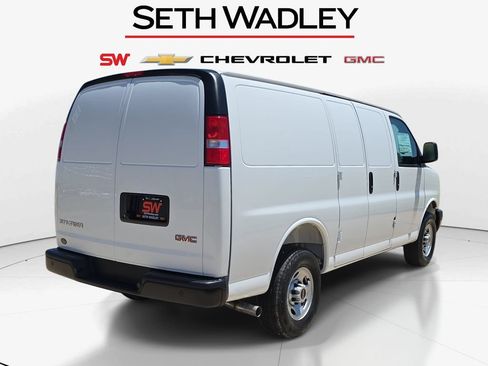 New 2026 GMC Savana 2500 w/ Driver Convenience Package RWD image 7