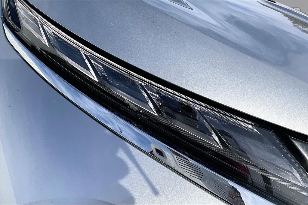 Used 2025 Mitsubishi Outlander SE AWD/4WD image 28