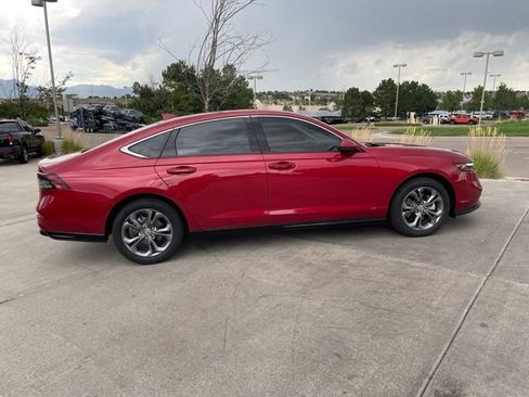 Used 2025 Honda Accord EX-L image 9