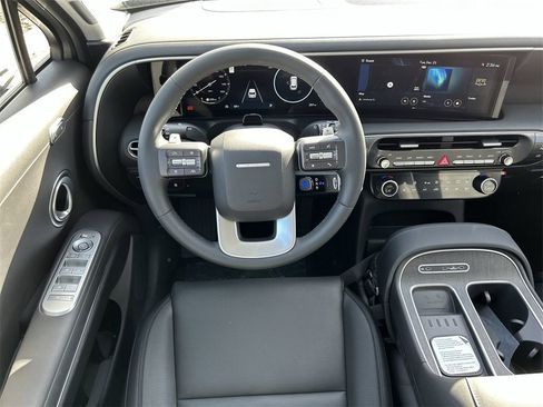 New 2026 Hyundai Palisade Limited image 3