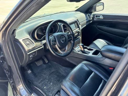 Used 2016 Jeep Grand Cherokee Limited RWD image 9