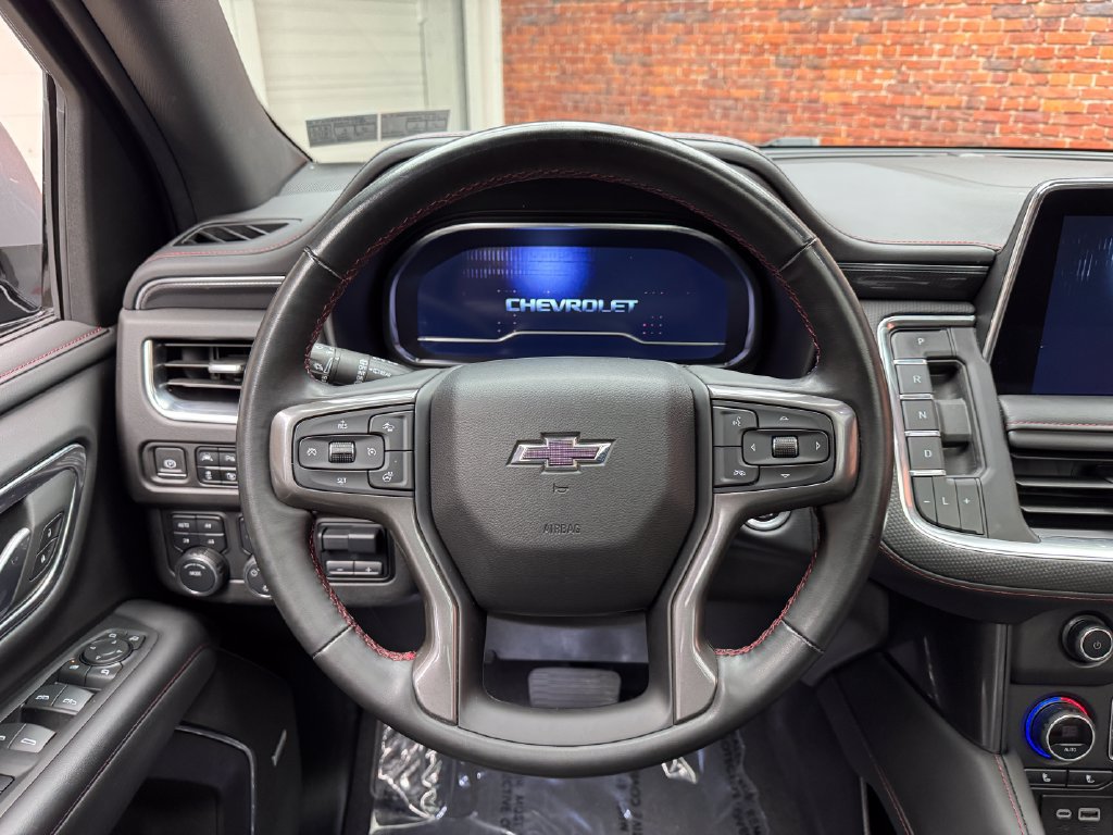 Used 2024 Chevrolet Suburban RST w/ Luxury Package AWD/4WD image 14