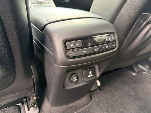 Used 2021 Hyundai Palisade Limited FWD image 26