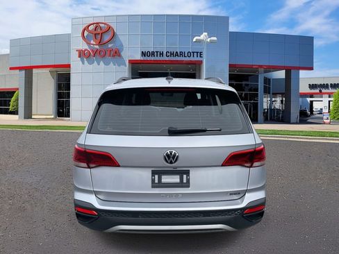 Used 2023 Volkswagen Taos S image 8