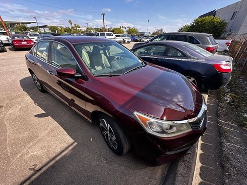 Used 2016 Honda Accord LX image 24