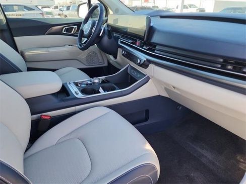 New 2026 Kia Carnival SX Prestige image 17
