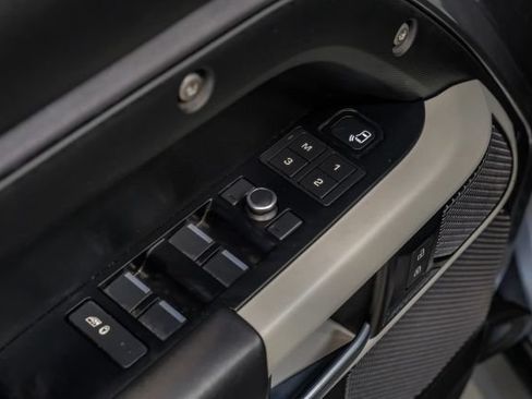 Used 2020 Land Rover Defender 110 First Edition AWD/4WD image 66