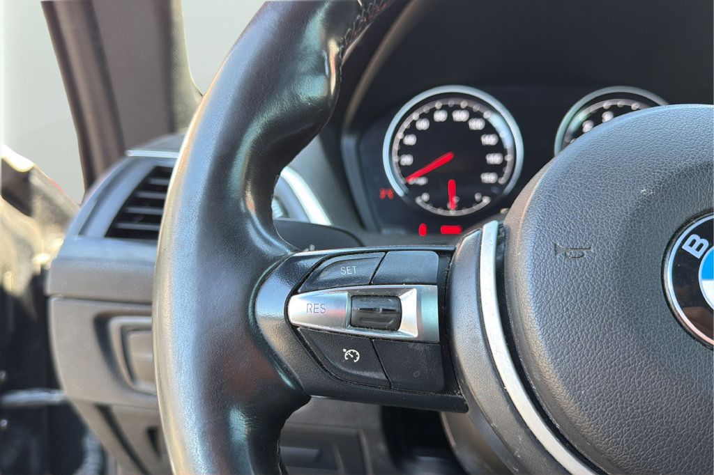 Used 2018 BMW M2 RWD image 27