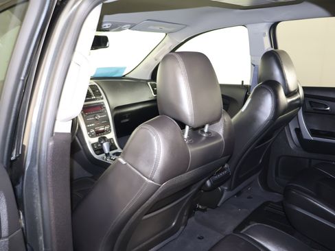 Used 2012 GMC Acadia SLT image 44