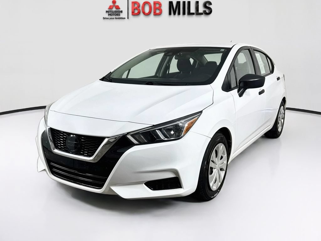 Used 2020 Nissan Versa S FWD image 3