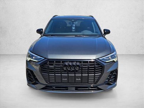 Certified 2025 Audi Q3 2.0T Premium Plus w/ Premium Plus Package AWD/4WD image 2