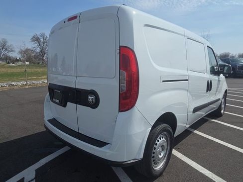 Used 2022 RAM ProMaster City Wagon image 9