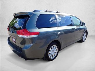Used 2013 Toyota Sienna LE w/ Towing Pkg AWD/4WD video 3