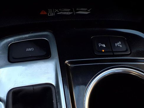 Used 2022 Chevrolet Equinox Premier image 25