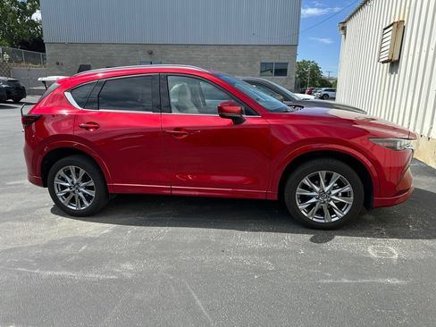 Used 2024 MAZDA CX-5 AWD 2.5 S w/ Premium Package image 3