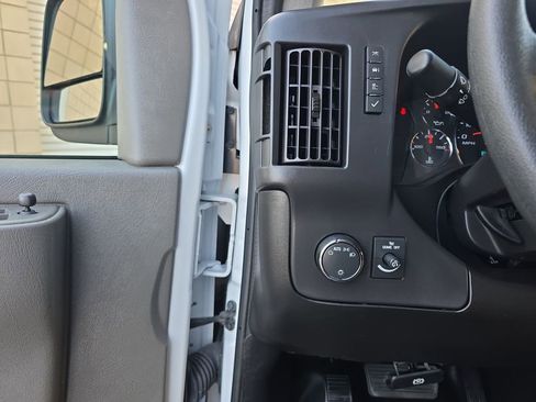 Used 2024 Chevrolet Express 2500 w/ Driver Convenience Package RWD image 16