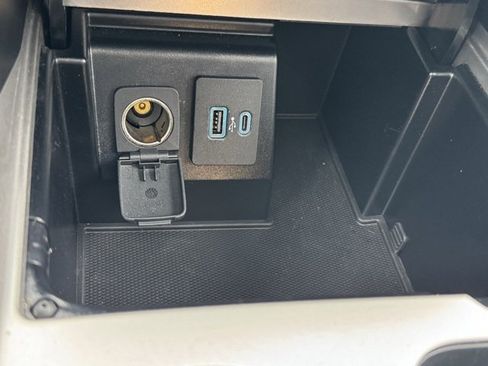 Used 2020 Ford Explorer ST w/ ST Street Pack image 15