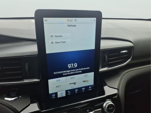 Certified 2023 Ford Explorer ST w/ Equipment Group 401A image 18