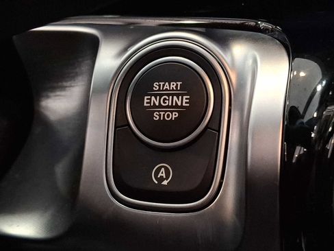 Used 2026 Mercedes-Benz GLB 250 4MATIC image 19