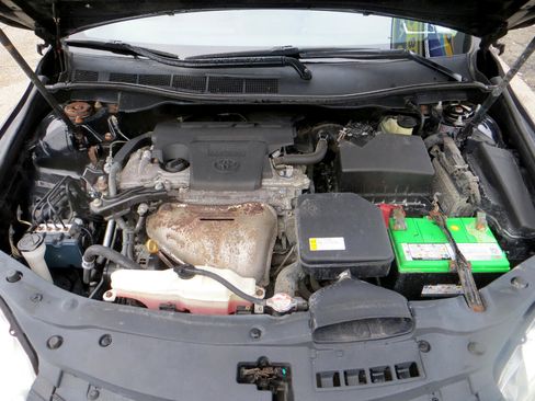 Used 2016 Toyota Camry XLE image 4