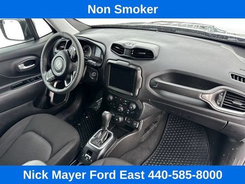 Used 2023 Jeep Renegade Latitude AWD/4WD image 12