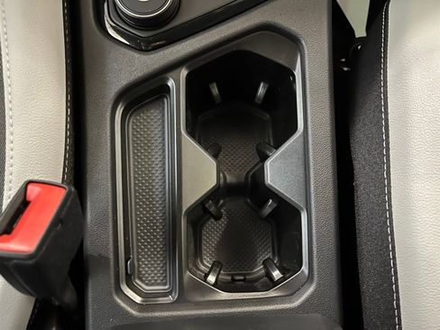 New 2026 Volkswagen Taos SE AWD/4WD image 14