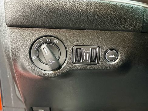 Used 2022 Dodge Challenger GT w/ Driver Convenience Group AWD/4WD image 10