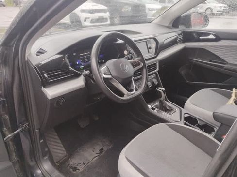 Used 2024 Volkswagen Taos S FWD image 8