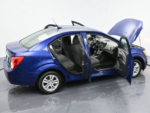 Used 2013 Chevrolet Sonic LT image 35