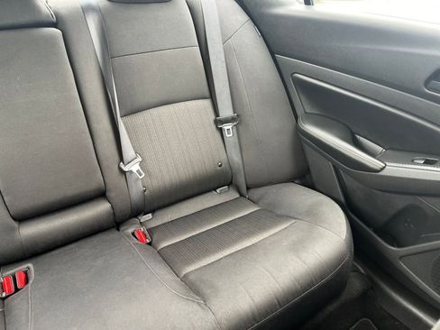 Used 2025 Nissan Altima 2.5 SV image 35