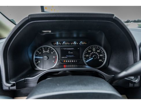 Used 2016 Ford F150 XLT w/ Equipment Group 302A Luxury AWD/4WD image 12
