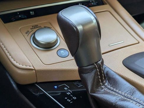 Used 2018 Lexus ES 350 image 14