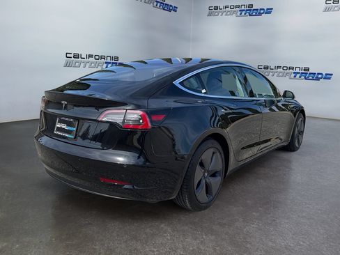 Used 2018 Tesla Model 3 Long Range RWD image 5