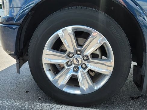 Used 2019 Ford F150 Platinum w/ Technology Package AWD/4WD image 12