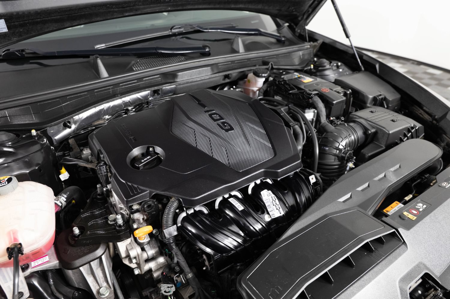 Used 2023 Hyundai Sonata SE w/ Preferred Accessory Package FWD image 39