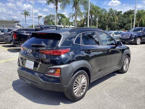 Used 2019 Hyundai Kona SEL FWD image 9