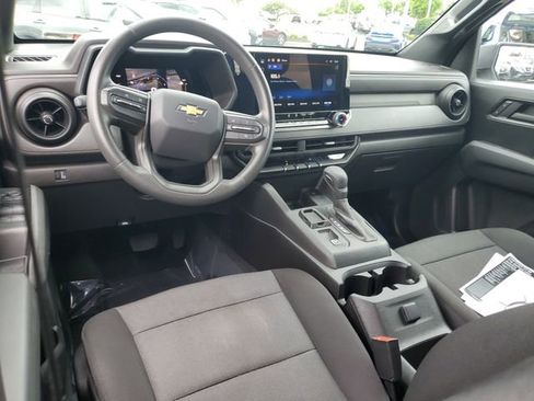 Used 2023 Chevrolet Colorado W/T w/ WT Convenience Package RWD image 9