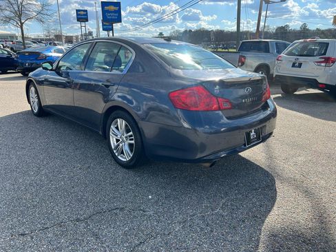 Used 2010 INFINITI G37 Journey w/ Premium Pkg image 15