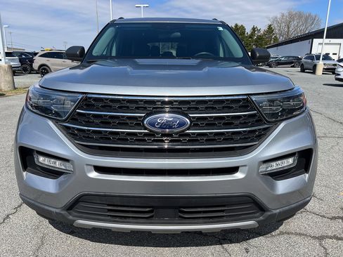Used 2023 Ford Explorer XLT w/ Equipment Group 202A image 14