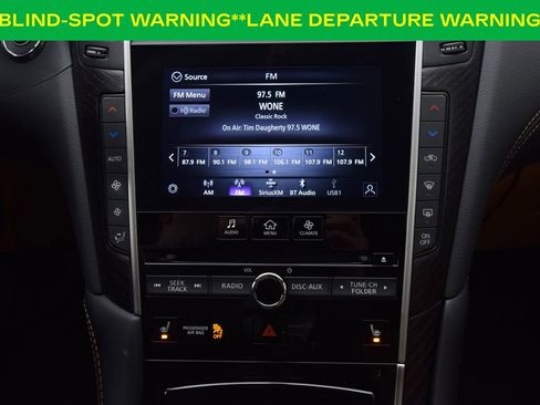 Used 2024 INFINITI Q50 Sensory image 16