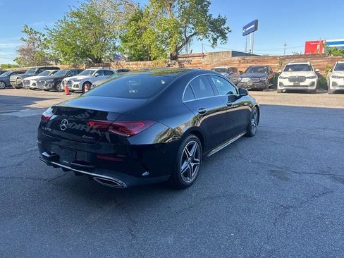 Used 2022 Mercedes-Benz CLA 250 4MATIC image 4